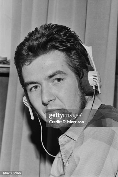 English musician Ronnie Lane of the rock band Faces, UK, October 1972.