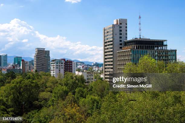 parque lincoln and polanquito skyline, polanco, mexico city, mexico - mexico skyline stock pictures, royalty-free photos & images