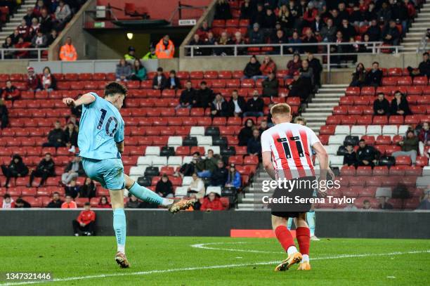 Joe White of Newcastle United scores the equalising goal during the Premier League 2 Match between Sunderland and Newcastle United at Stadium of...