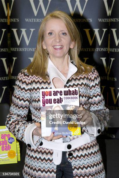 Dr. Gillian McKeith during Dr. Gillian McKeith Signs Her Book "You Are What You Eat" at Waterstone's in London at Waterstone's Book Shop - Oxford...