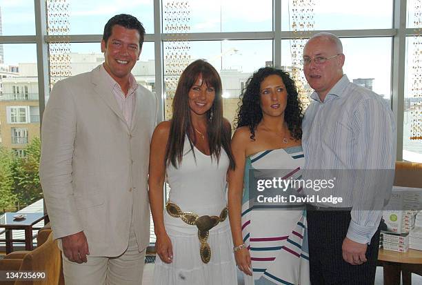 Sam Kane and Linda Lusardi with Nick Leeson and his wife