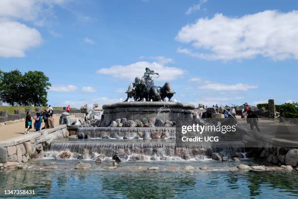 Gefion R 73 The Gefion Fountain Stock Photos, High-Res Pictures, and Images ...