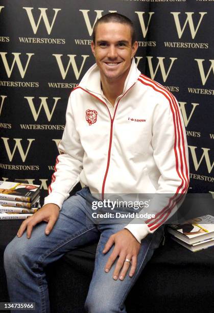 Kevin Pietersen during Kevin Pietersen Signs His Book "Crossing Boundary" at Waterstone's in London - September 13, 2006 at Waterstone's Bookstore in...