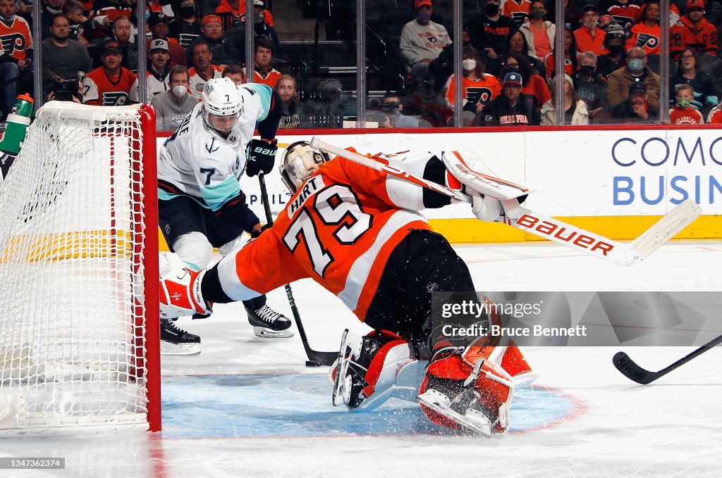 Seattle Kraken v Philadelphia Flyers