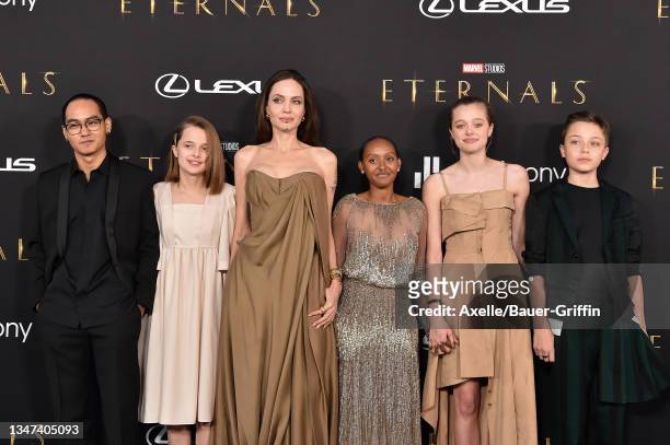 Maddox Jolie-Pitt, Vivienne Jolie-Pitt, Angelina Jolie, Zahara Jolie-Pitt, Shiloh Jolie-Pitt and Knox Jolie-Pitt attend the Los Angeles Premiere of...