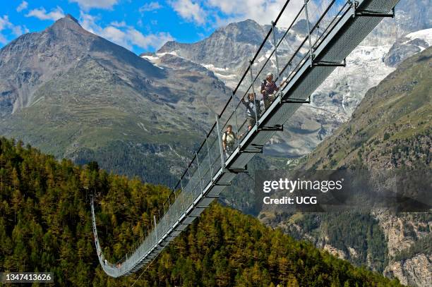 Swiss Maps Randa Randa Switzerland Photos and Premium High Res Pictures - Getty Images