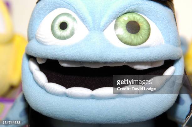 390 Crazy Frog Photos and Premium High Res Pictures - Getty Images