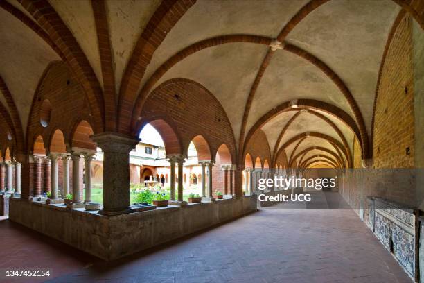 Cloister. Chiaravalle Abbey. Milan.