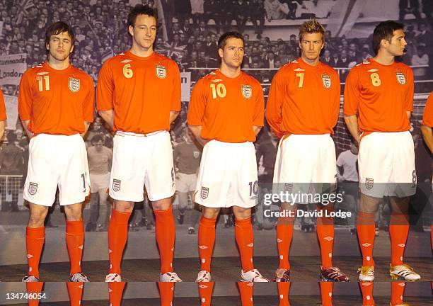 Joe Cole, John Terry, Michael Owen, David Beckham and Frank Lampard