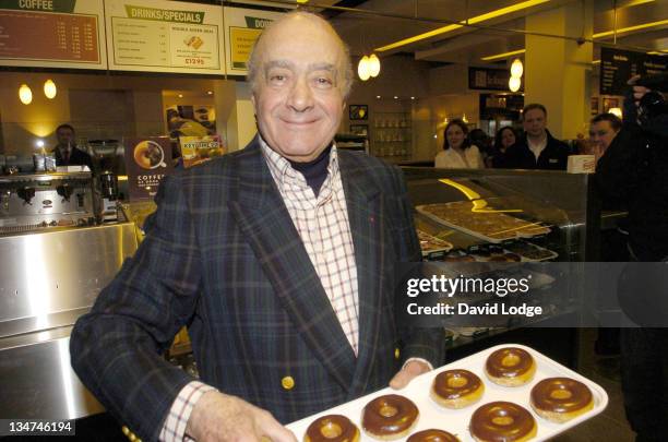 Mohammed Al Fayed during Mohamed Al Fayed Opens Harrods 102 - Photocall at Harrods 102 in London, Great Britain.