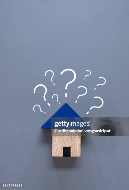 2,428 House Question Mark Stock Photos, High-Res Pictures, and Images ...