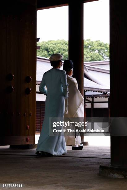 Princess Mako of Akishino visits the Three Palace Sanctuaries to report her marriage to commoner Kei Komuro at the Imperial Palace on October 19,...