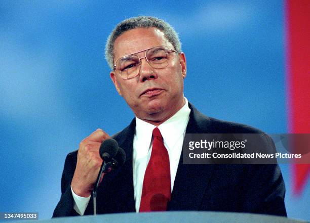 Retired US Army General Colin L Powell speaks at the 1996 Republican National Convention at the San Diego Convention Center, San Diego, California,...