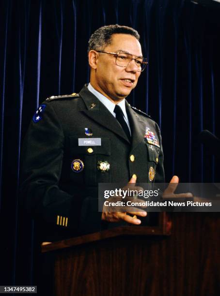 Joint Chiefs of Staff Chairman General Colin L Powell speaks during a press briefing at the Pentagon, Washington DC, January 16, 1991. He spoke about...