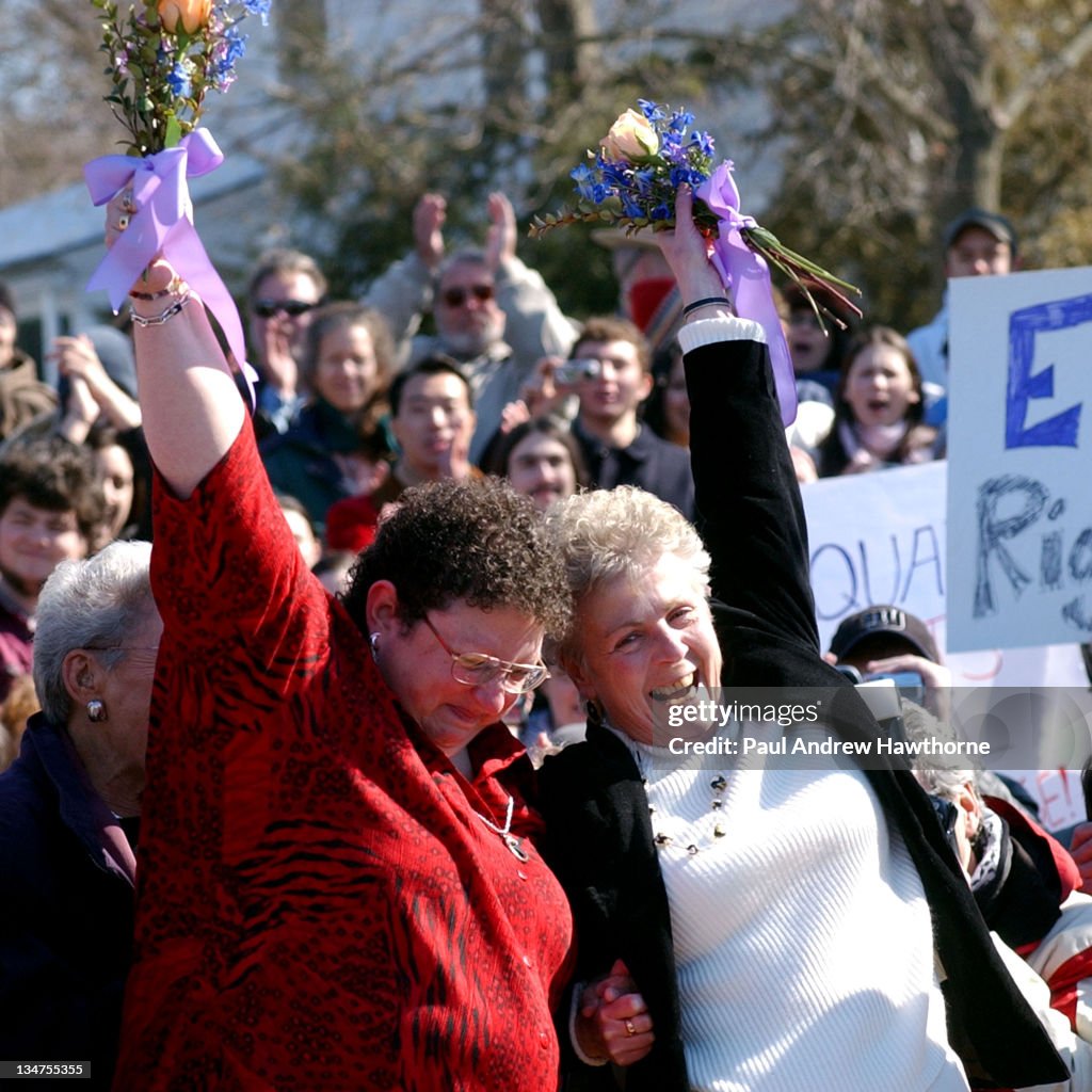 New Paltz, NY Mayor Jason West Performs Marriages for  Same Sex Couples