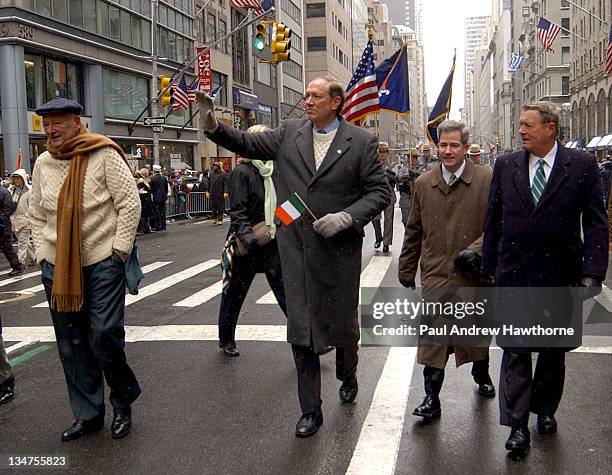 Former New York City Mayor Ed Koch, left and New York Governor George E. Pataki