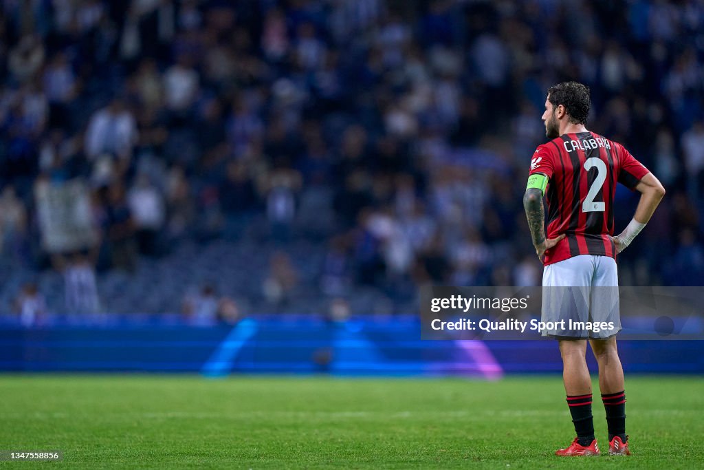 FC Porto v AC Milan: Group B - UEFA Champions League