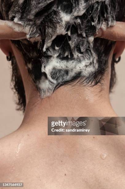 450 Hair Standing Up On Neck Photos and Premium High Res Pictures - Getty  Images