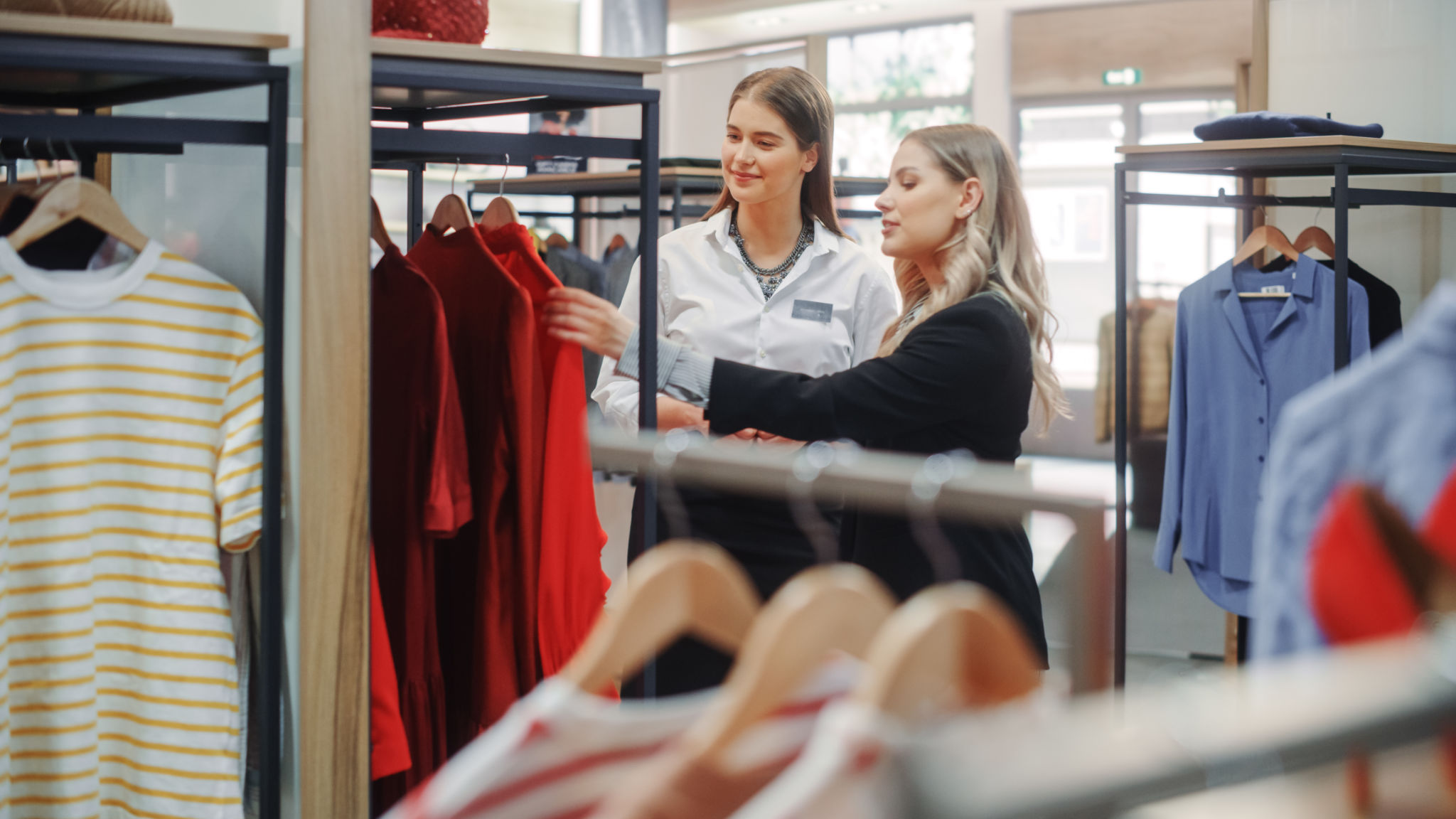 retail staff training
