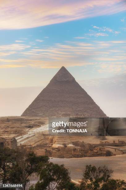 great pyramid of giza - khufu stock pictures, royalty-free photos & images