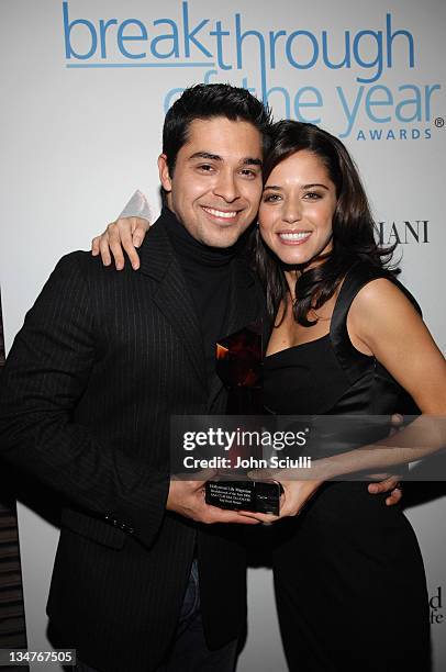 Wilmer Valderrama and Ana Claudia Talancon, winner Breakthrough Award for "Fast Food Nation"