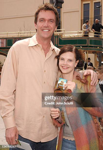 Neil Flynn and Kiersten Warren during "Hoot" Los Angeles Premiere - Red Carpet at The Grove in Los Angeles, California, United States.