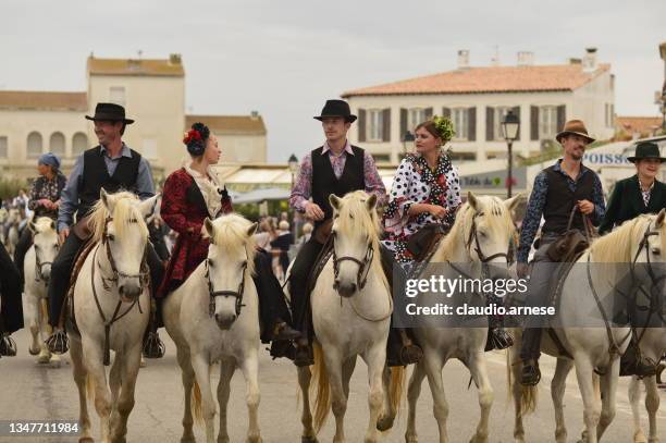 camargue - equine festival - camargue horses stock pictures, royalty-free photos & images