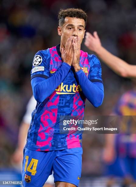 Philippe Coutinho of FC Barcelona reacts during the UEFA Champions League group E match between FC Barcelona and Dinamo Kiev at Camp Nou on October...