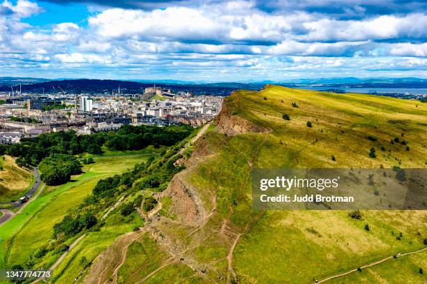 ansichten von arthur's seat - arthurs seat stock-fotos und bilder