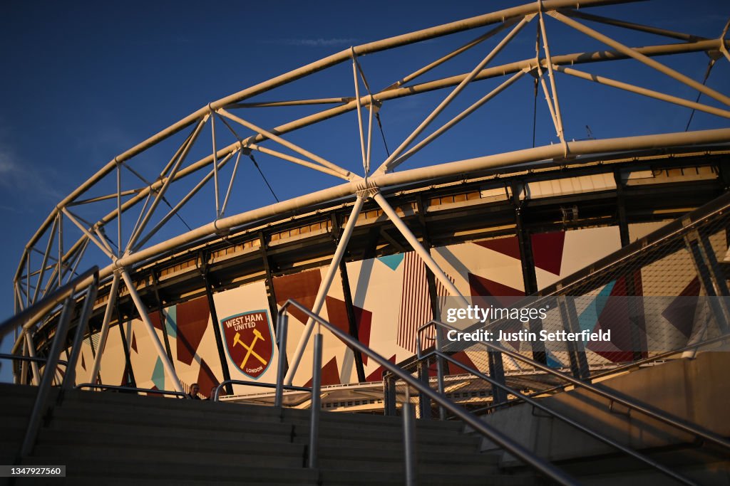 West Ham United v KRC Genk: Group H - UEFA Europa League