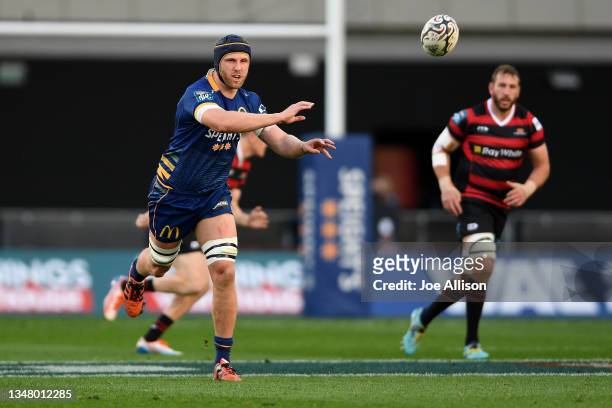 Josh Dickson of Otago passes the ball during the round eight Bunnings NPC match between Otago and Canterbury at Forsyth Barr Stadium, on October 22...