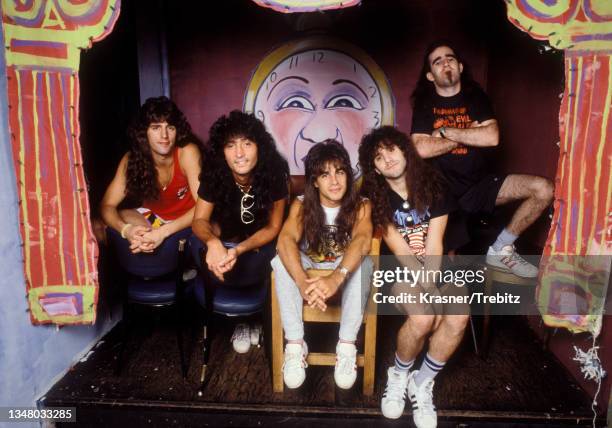 Anthrax, group portrait in New York City in 1988. L-R Frank Bello, Joey Belladonna, Dan Spitz, Charlie Benante, Scott Ian.