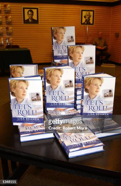 Copies of widow Lisa Beamer's new book "Let's Roll: Finding hope in the midst of crisis" are displayed at Barnes & Noble, Westside Pavilion on August...