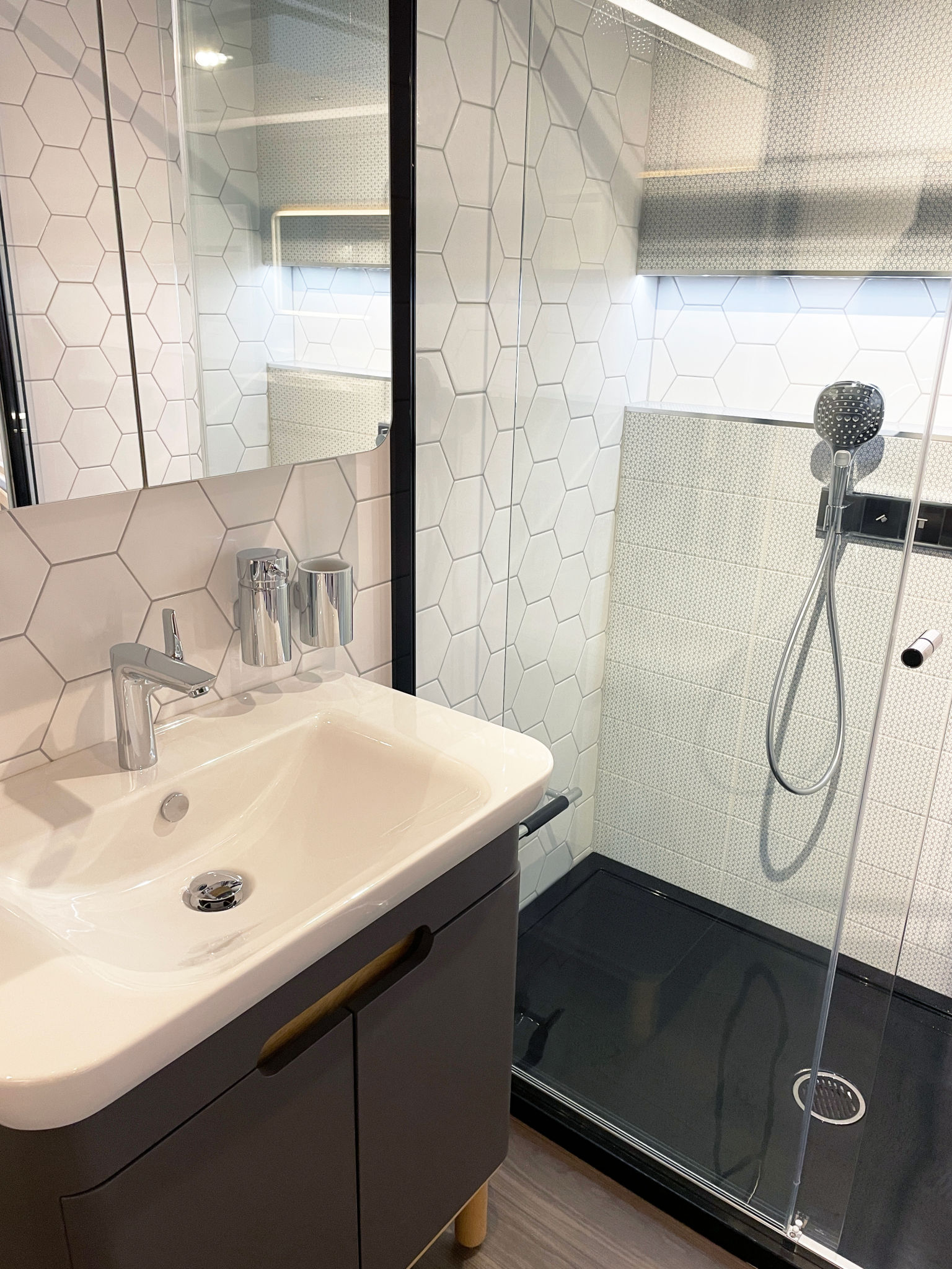 toothbrush holder installation