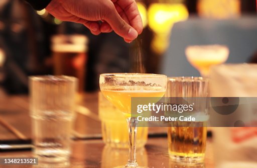 Spiking drink Spiking drink