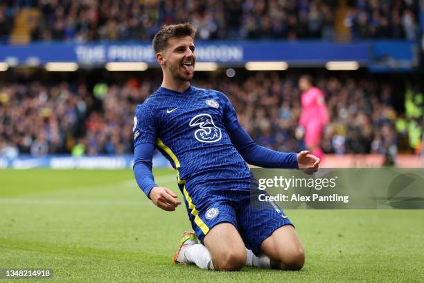 Mason Mount of Chelsea celebrates after scoring their side's first goal during the Premier League match between Chelsea and Norwich City at Stamford...