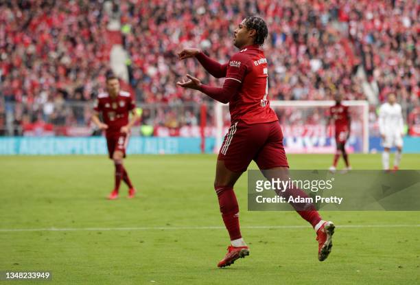 Serge Gnabry of FC Bayern Muenchen celebrates after scoring their team's first goal during the Bundesliga match between FC Bayern München and TSG...