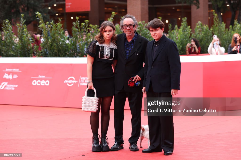 Por adelantado Buen sentimiento emergencia Nell Burton, Tim Burton and Billy-Ray Burton attend the Tim Burton...  Fotografía de noticias - Getty Images