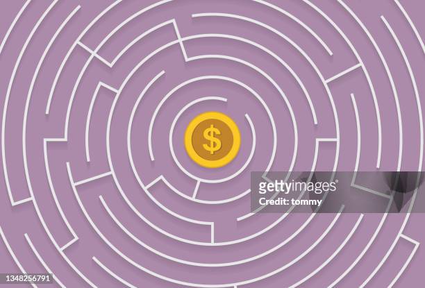 ilustrações de stock, clip art, desenhos animados e ícones de labyrinth with a us dollar coin - maze