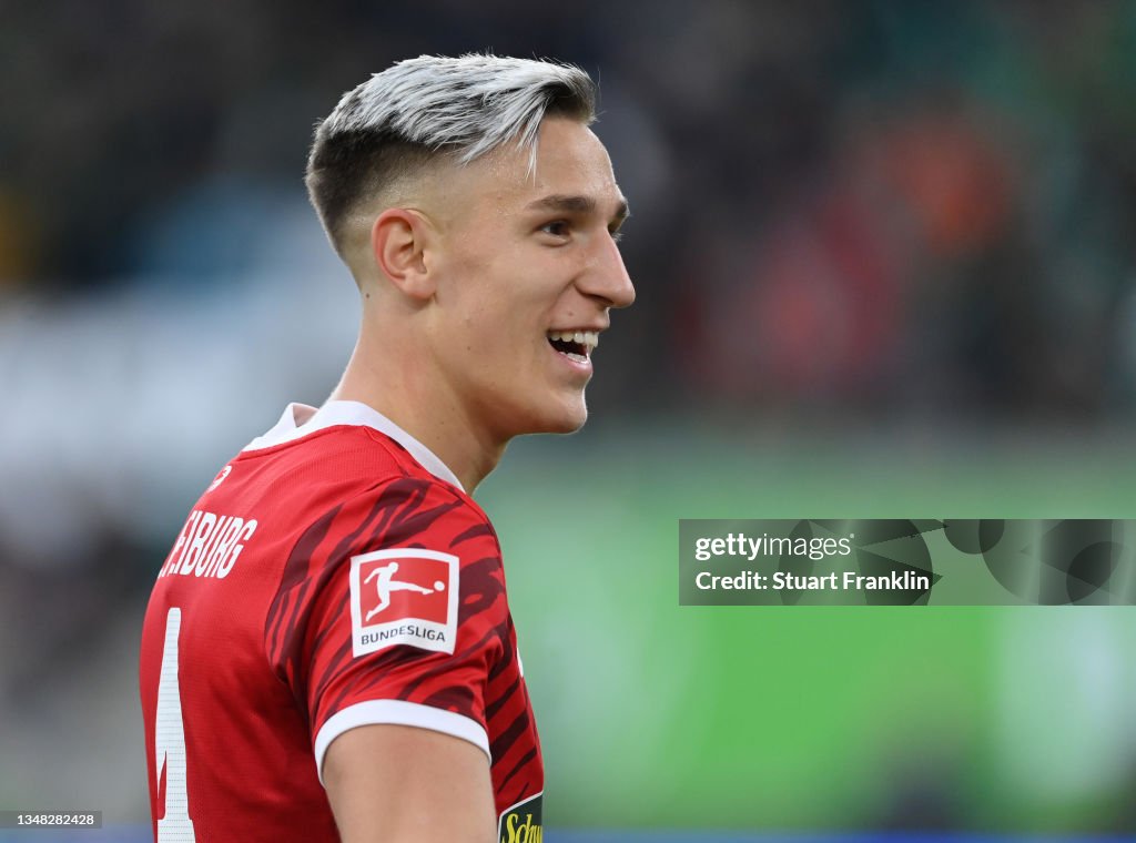 VfL Wolfsburg v Sport-Club Freiburg - Bundesliga