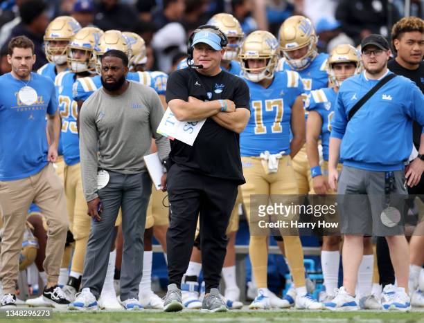 Head coach Chip Kelly of the UCLA Bruins reacts after an Oregon Ducks touchdown to tie the game 14-14 during the first half at Rose Bowl on October...