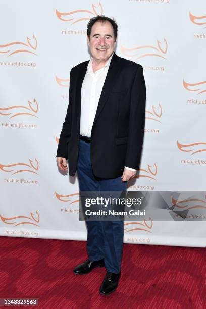 Richard Kind attends the 2021 A Funny Thing Happened On The Way To Cure Parkinson's gala on October 23, 2021 in New York City.