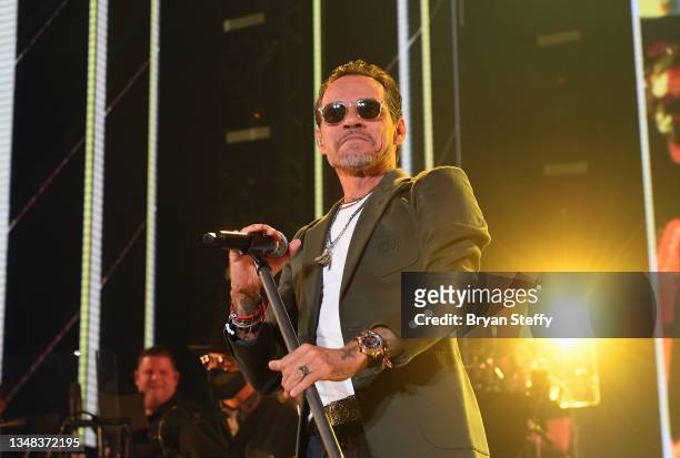 Singer Marc Anthony performs during a stop of his Pa'lla Voy tour at Michelob ULTRA Arena on October 23, 2021 in Las Vegas, Nevada.