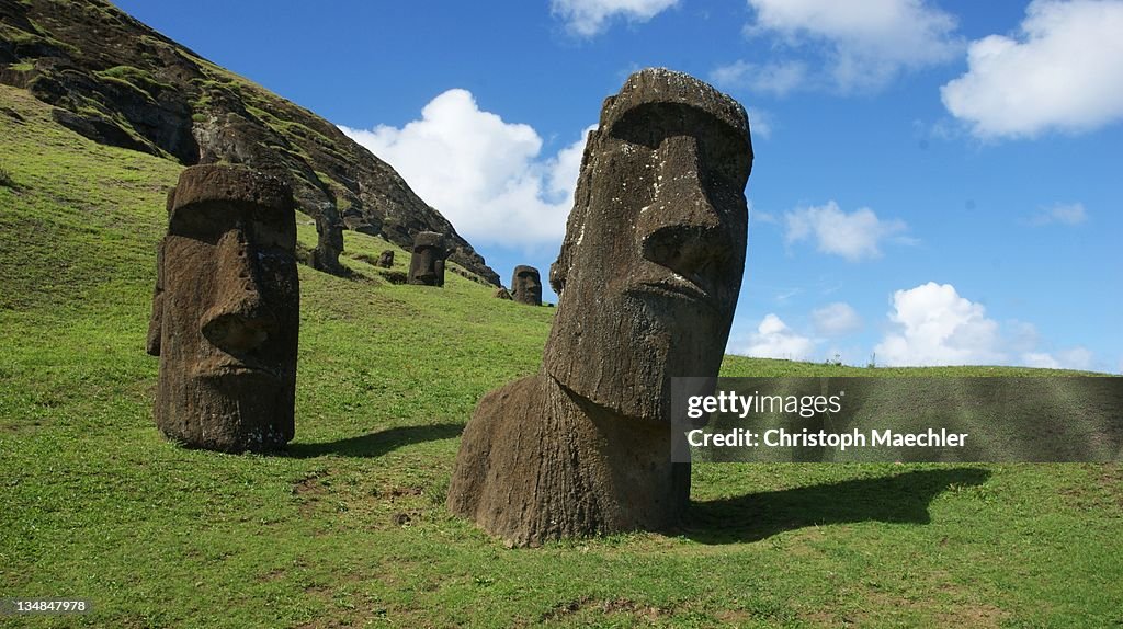 Rano Raraku Hinariru