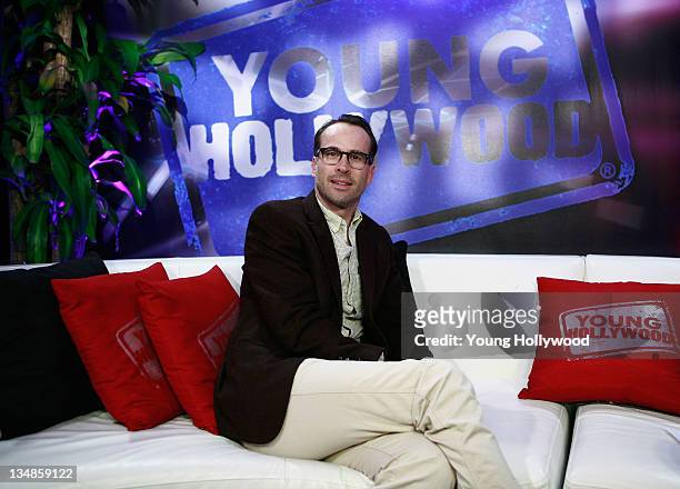 Actor Jason Lee at the Young Hollywood Studio on December 2, 2011 in Los Angeles, California.