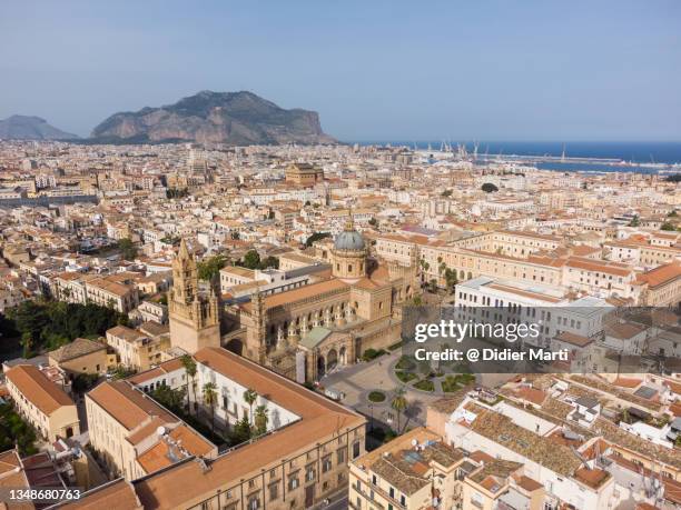 dramatic aerial view of the palermo medieval old town and its famous cathedral , italy - palermo stock pictures, royalty-free photos & images