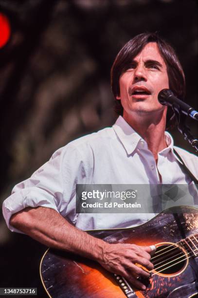 Jackson Browne performs at the Calavaras County Fair on June 10, 1978 in Angels Camp, California.