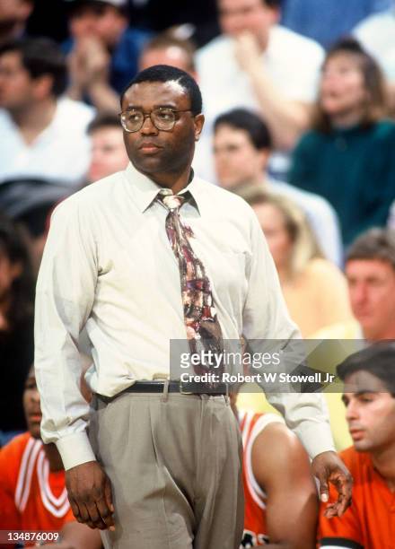 Miami coach Leonard Hamilton looks on during a game against the UConn Huskies, Hartford, CT, 1992.