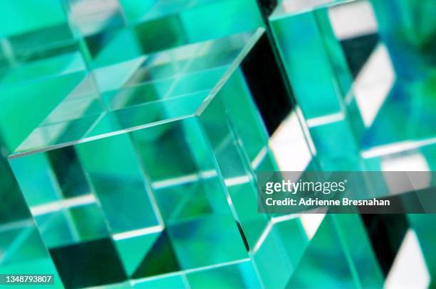 glass cubes abstract design - glass cube fotografías e imágenes de stock