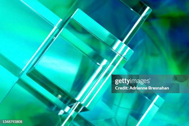 glass cubes abstract design - glass cube fotografías e imágenes de stock